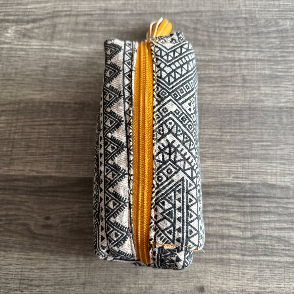 NWOT Silpada  Magnetic Makeup Bag Mirror Zipper Closure Tribal Geometric Enthnic - Picture 10 of 11